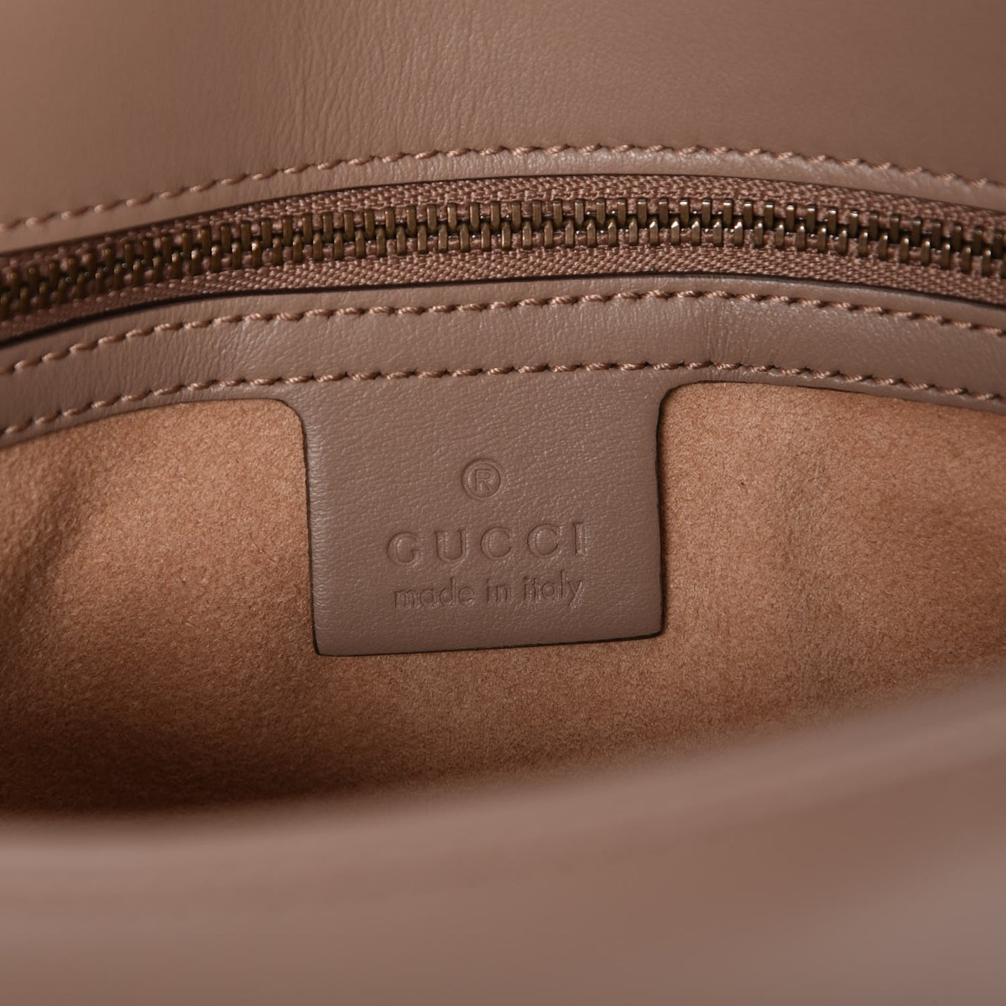 Calfskin Matelasse Small GG Marmont Shoulder Bag Porcelain Rose