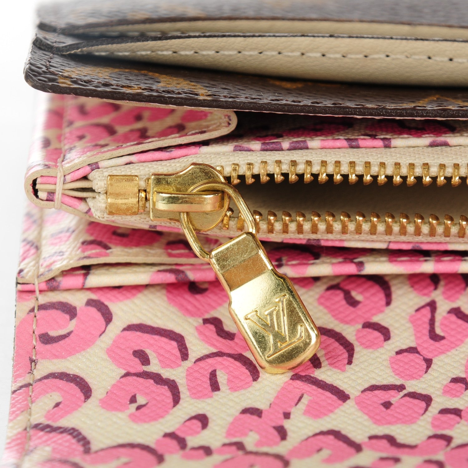 Louis Vuitton Monogram Leopard Sarah Wallet Blanc Corail 9 of 9