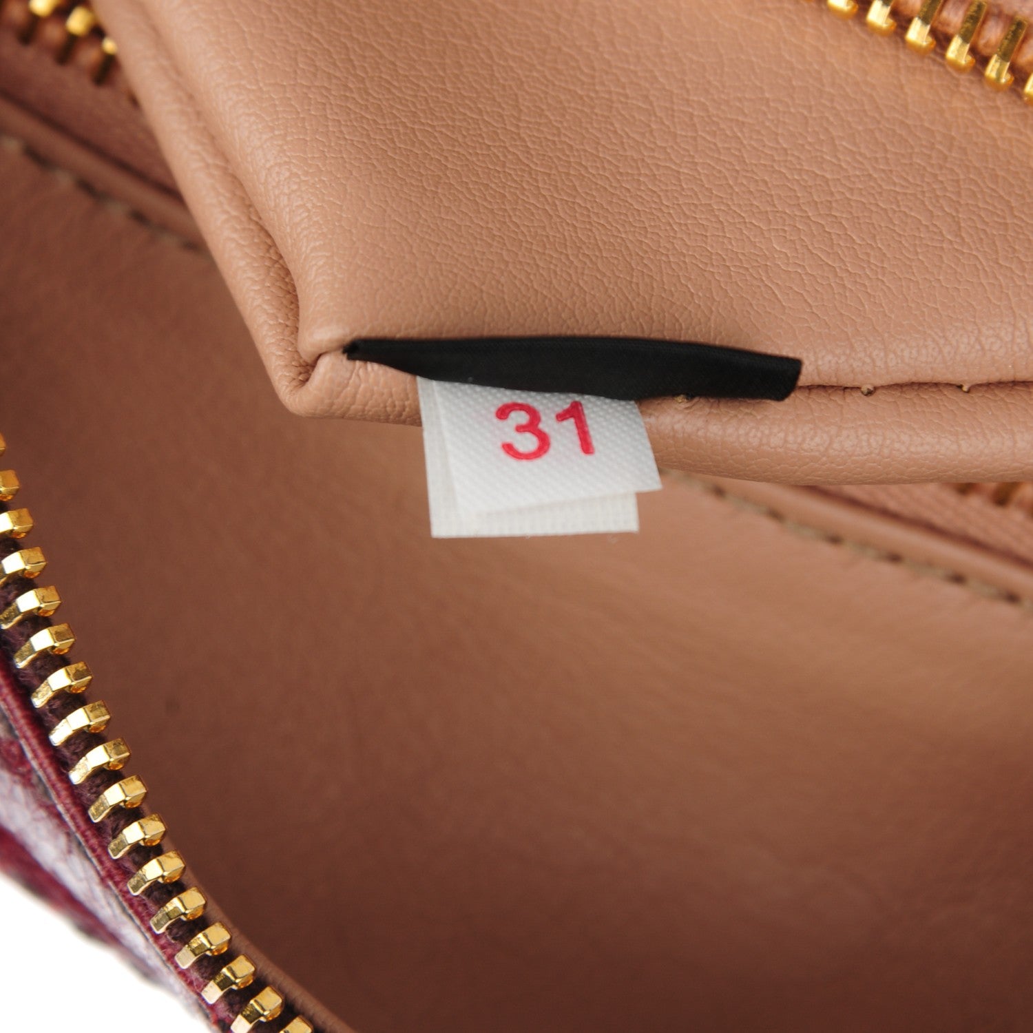 Prada Vitello Shine Hobo Amaranto 7 of 9