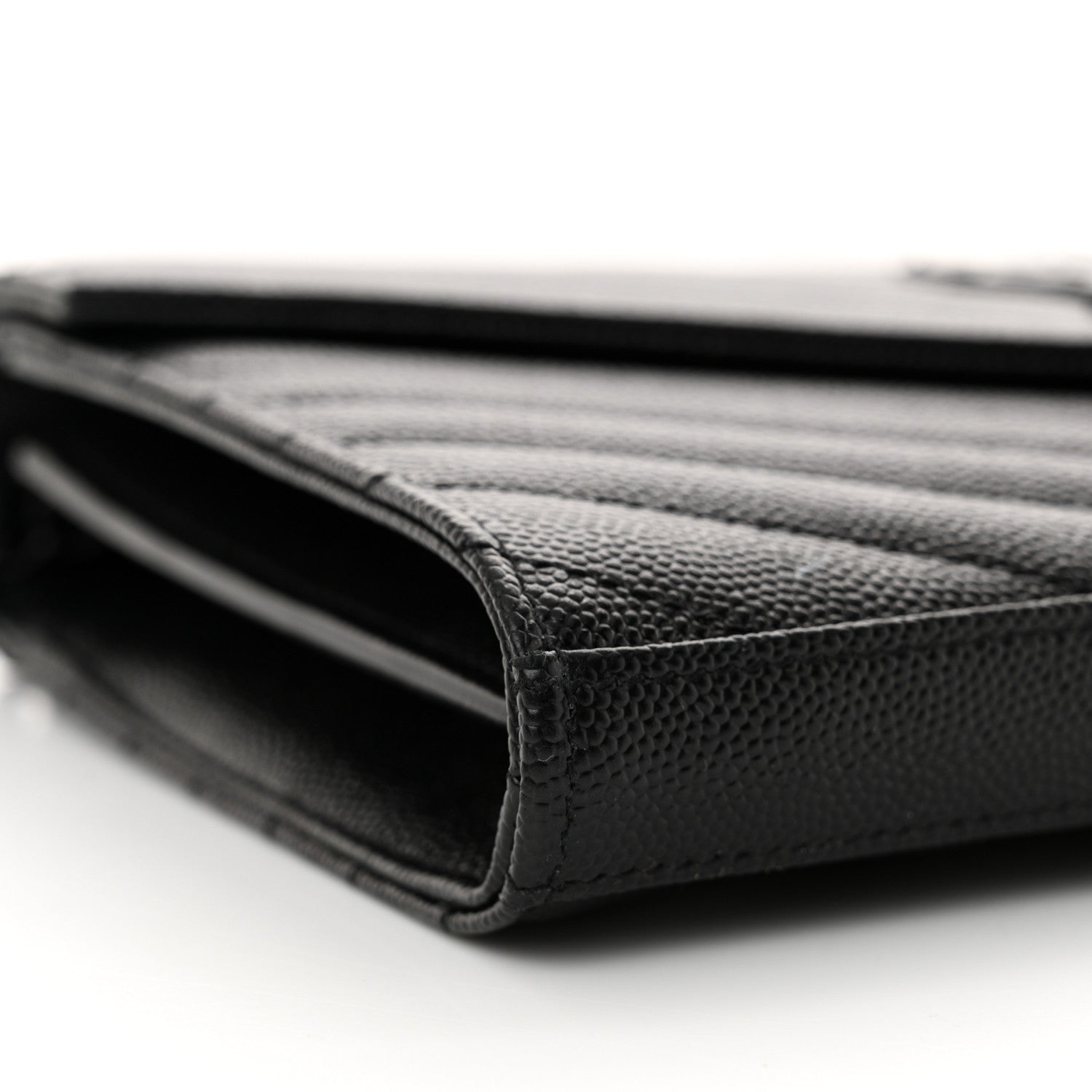 Saint Laurent Grain De Poudre Matelasse Chevron Monogram Monochrome Chain Wallet Black 9 of 12