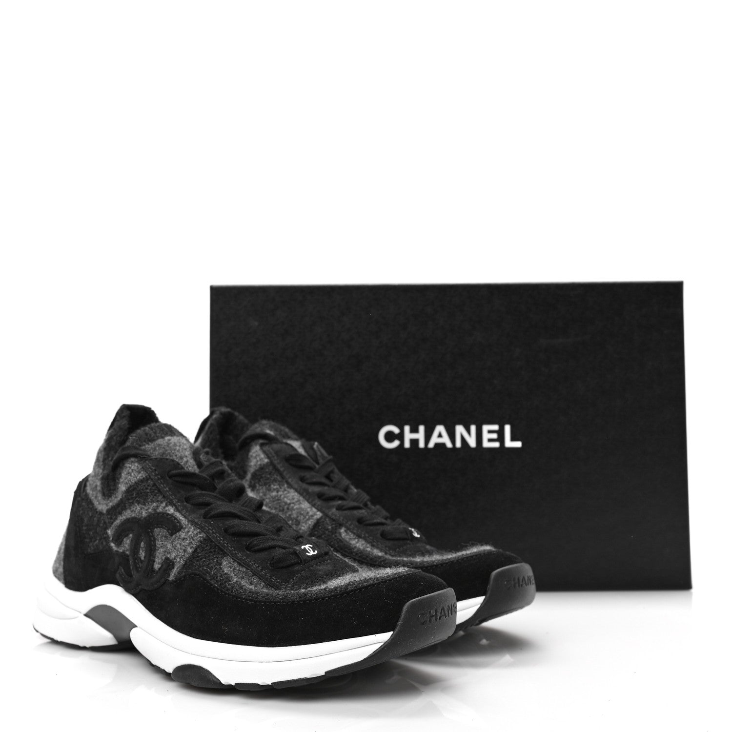 Chanel Knit Fabric Suede Calfskin Womens CC Sneakers 39.5 Grey Black 7 of 7