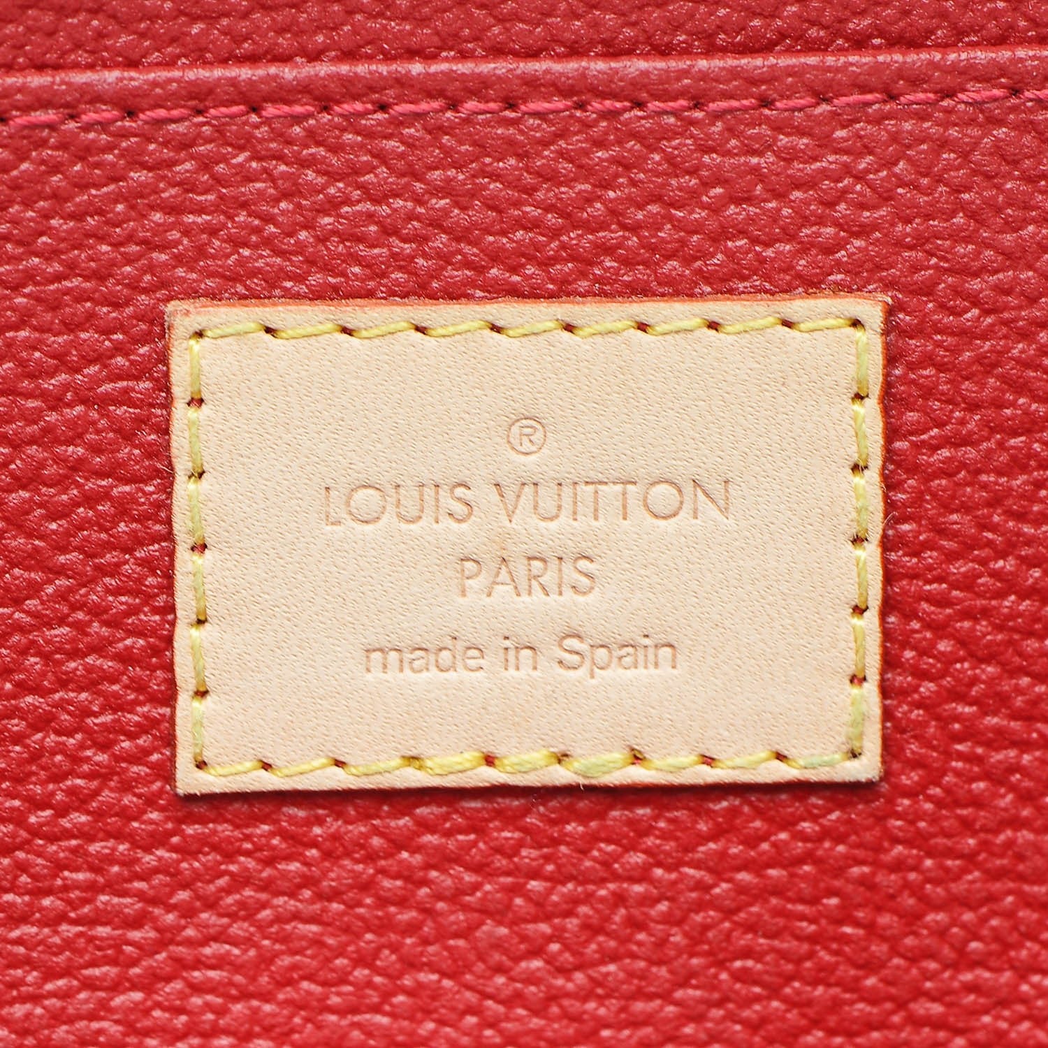 Louis Vuitton Vernis Cosmetic Pouch Pomme D'Amour 6 of 7