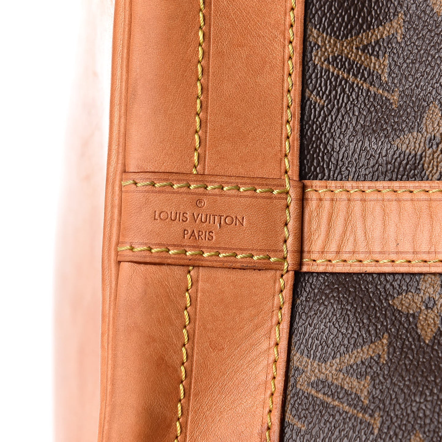 Monogram Noe