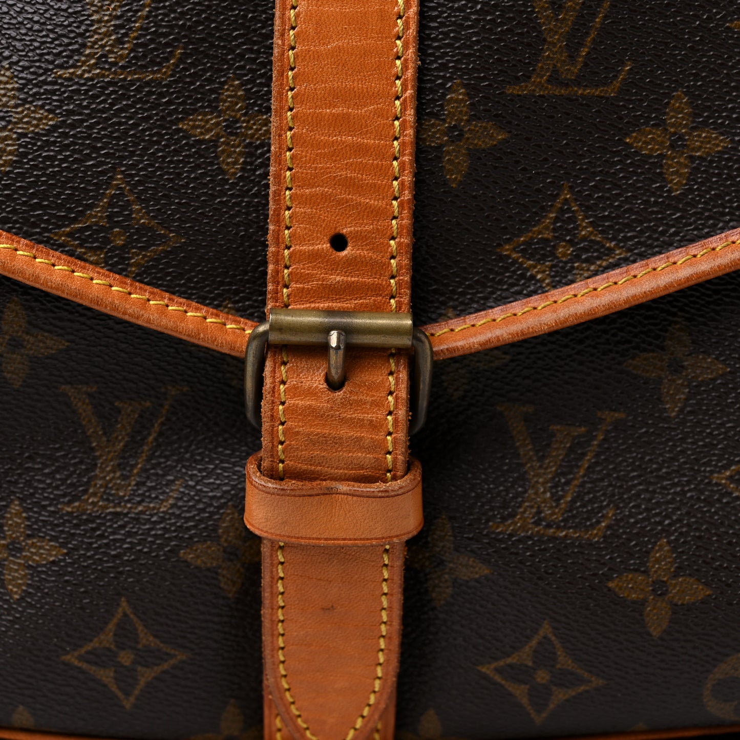 Monogram Saumur 35