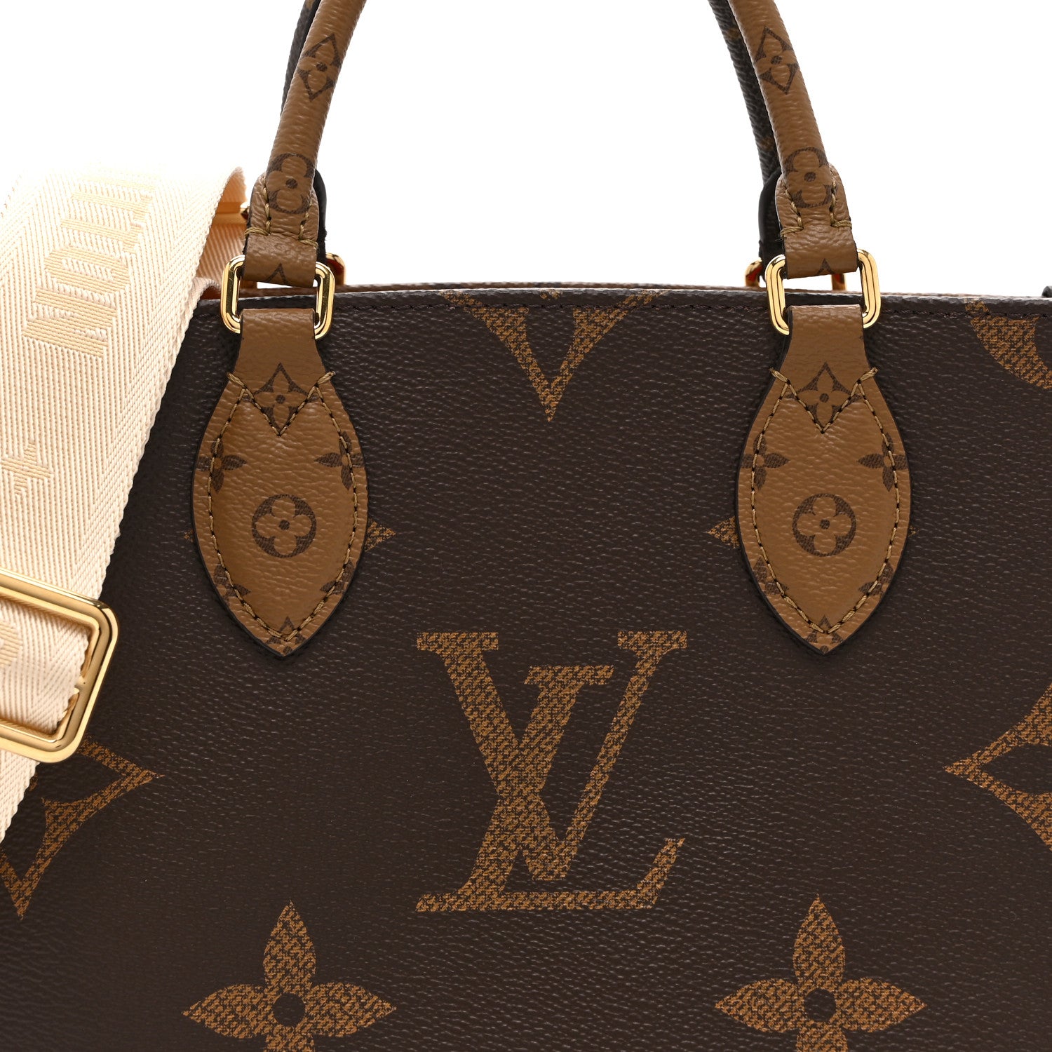 Louis Vuitton Reverse Monogram Giant Onthego PM 8 of 10