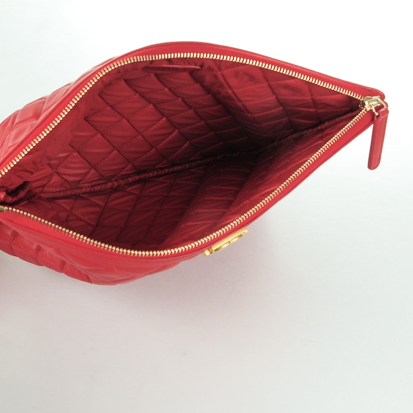 Lambskin Quilted Medium Boy Cosmetic Case Red