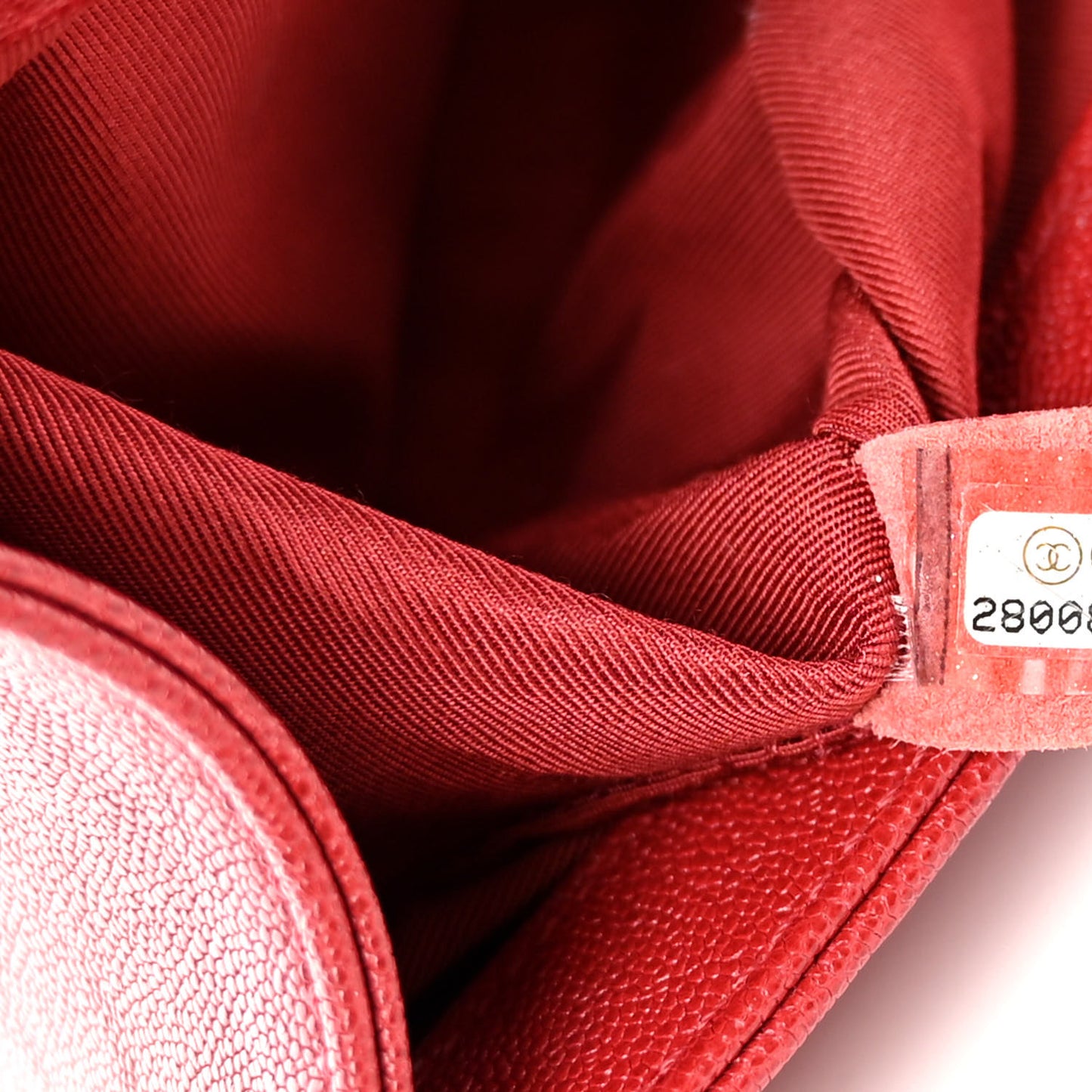 Caviar Quilted Medium Boy Flap Red
