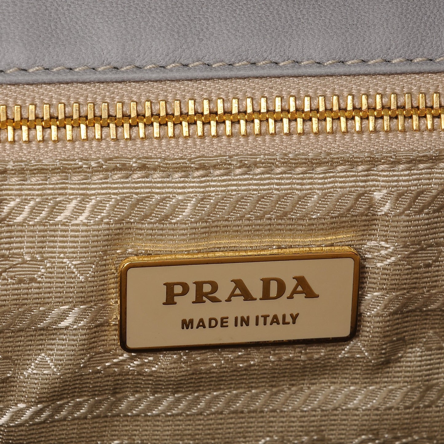 Nappa Dressy Gaufre Framed Tote Nuvola