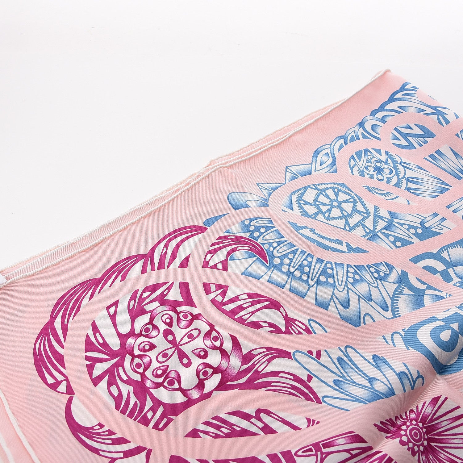 Hermes Silk Reverie Solitaire Scarf 90 Rose Pale Bleu Fuchsia 6 of 10