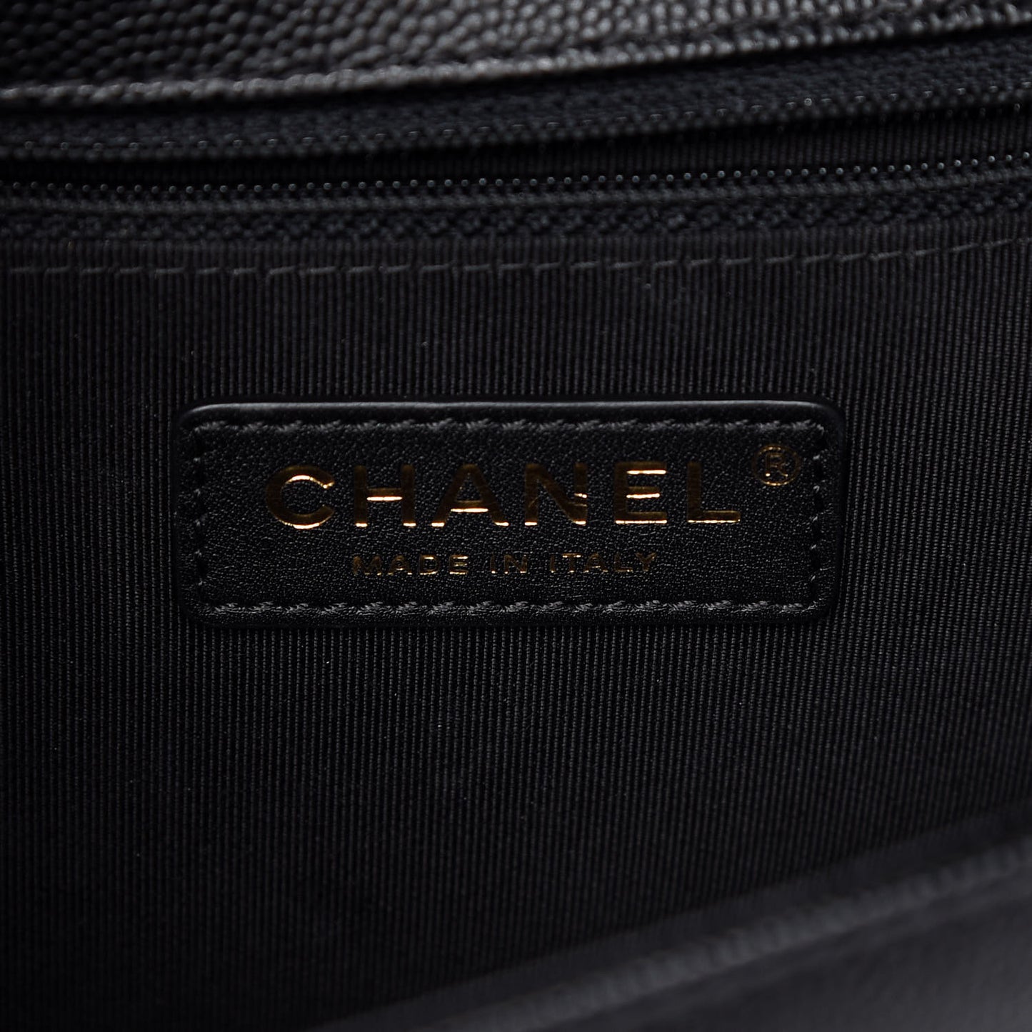 Caviar Quilted New Medium Boy Flap Black