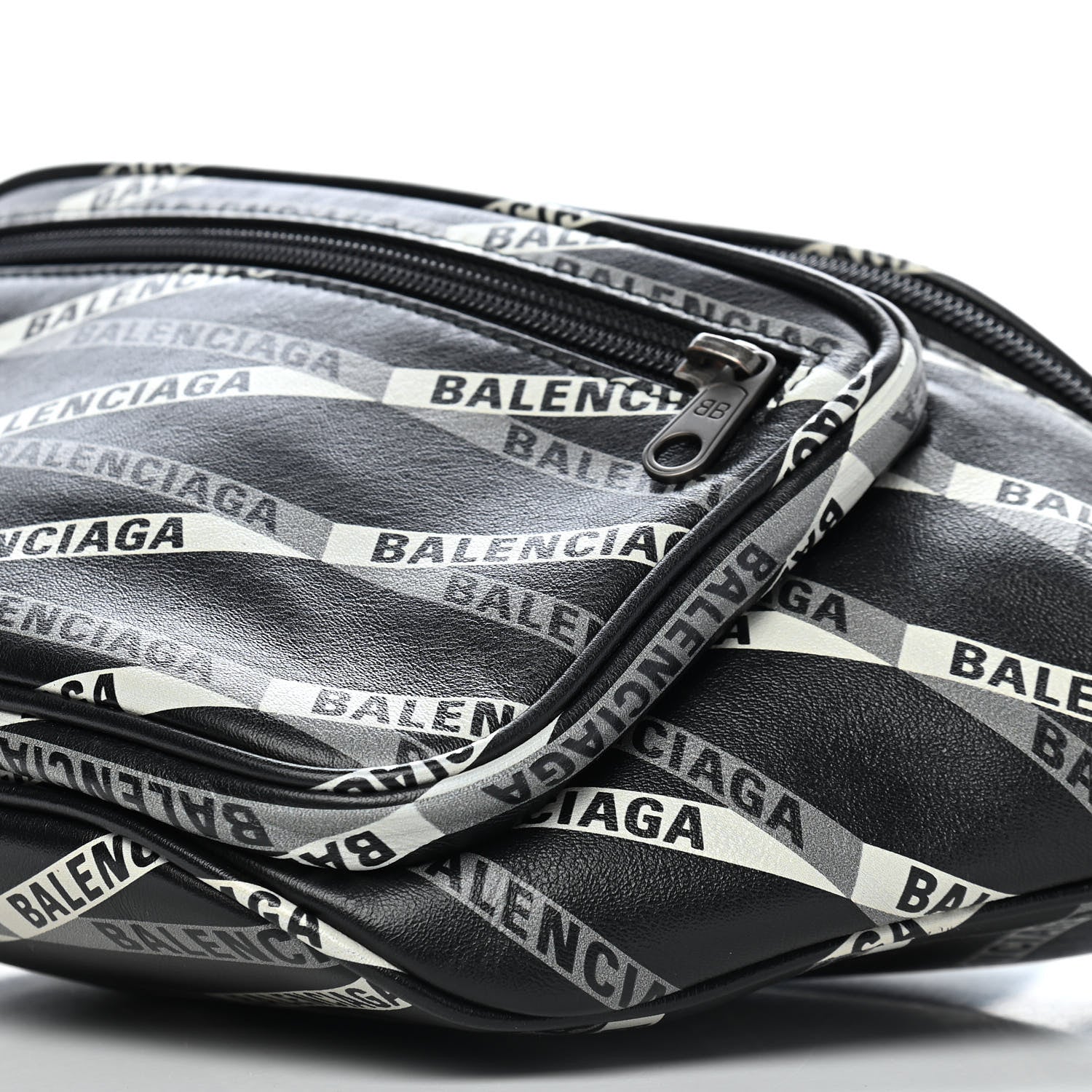 Balenciaga Smooth Calfskin Losange Monogram Explorer Belt Bag Black Grey 8 of 8