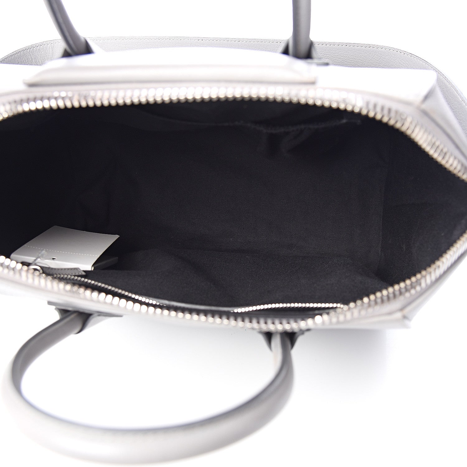 Givenchy Sugar Goatskin Medium Antigona Pearl Grey 4 of 11