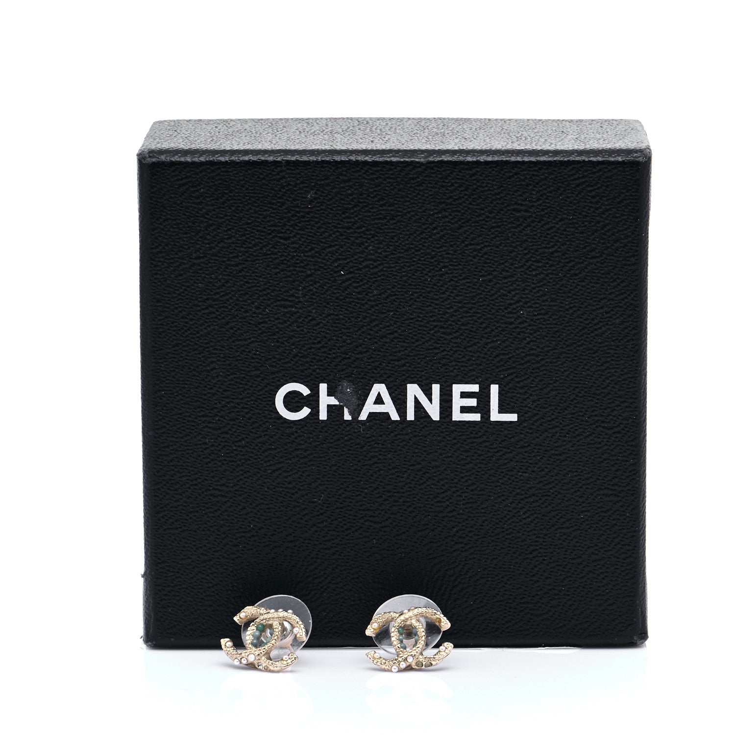 Chanel Pearl CC Earrings Light Gold 5 of 5