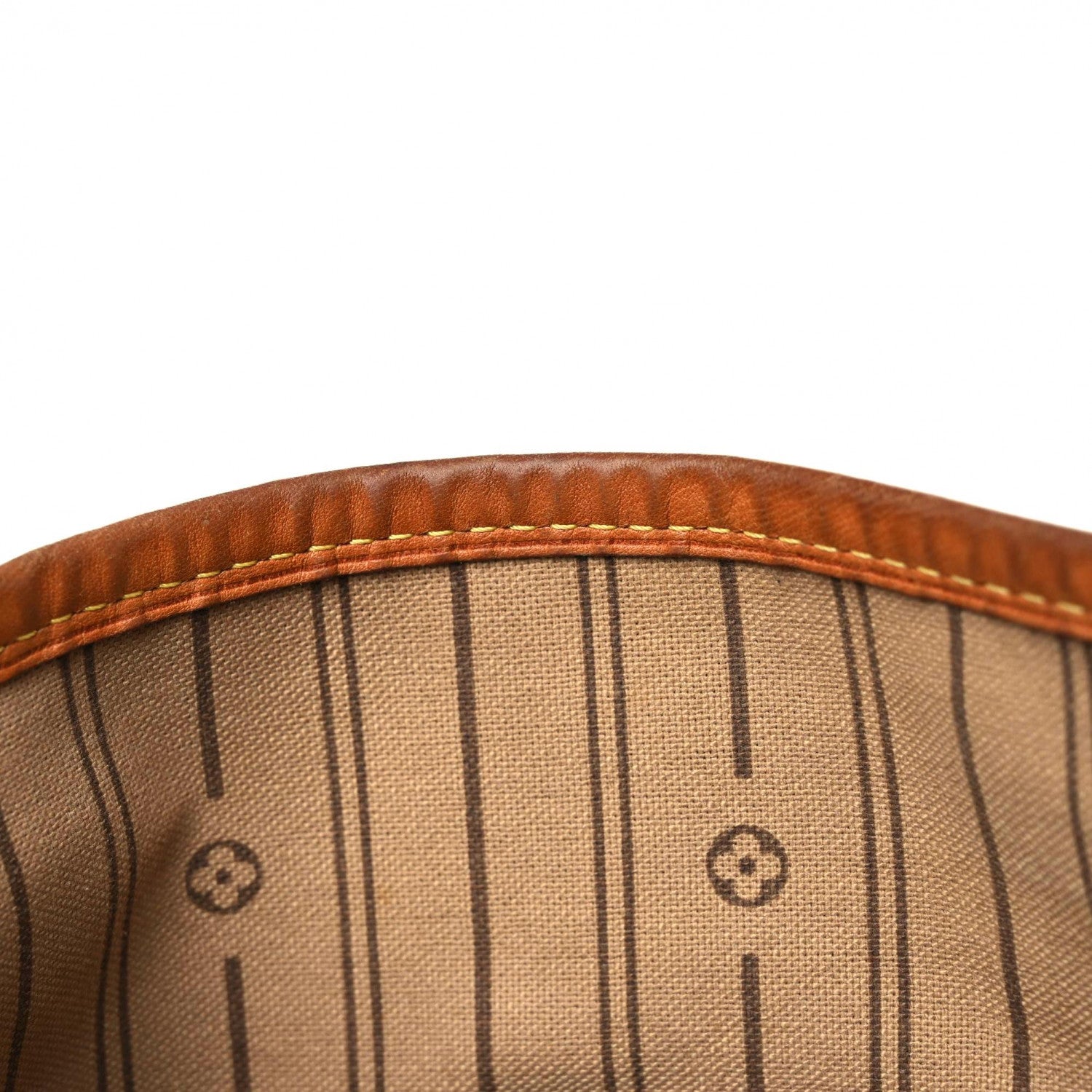 Louis Vuitton Monogram Delightful MM 16 of 25
