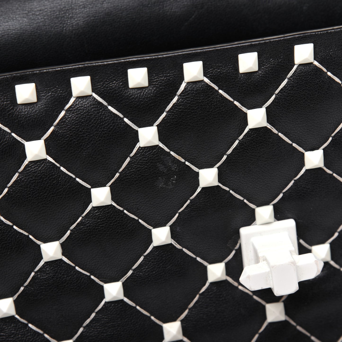 Lambskin Medium Free Rockstud Spike Shoulder Bag Black