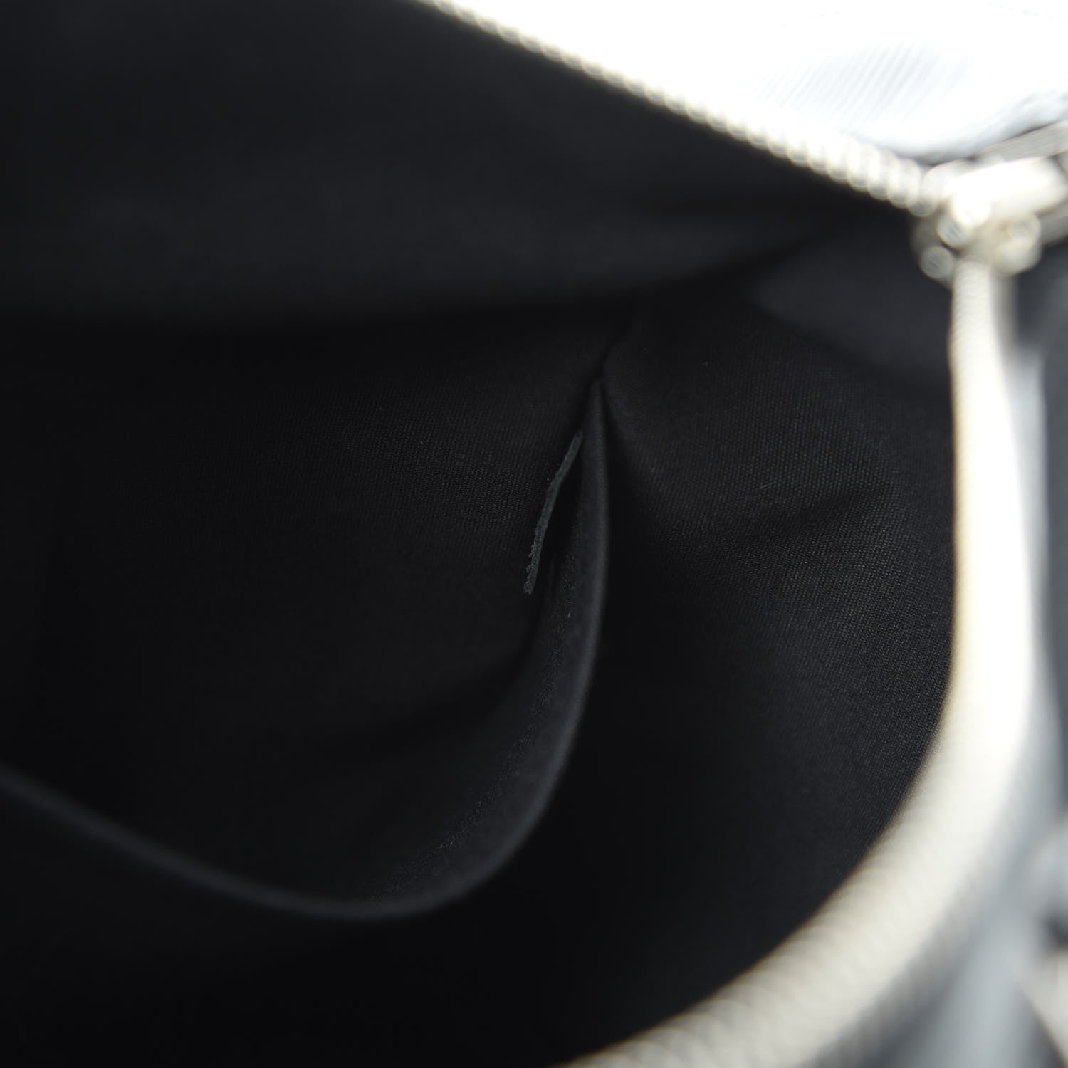 Louis Vuitton Epi Speedy 30 Black 7 of 11