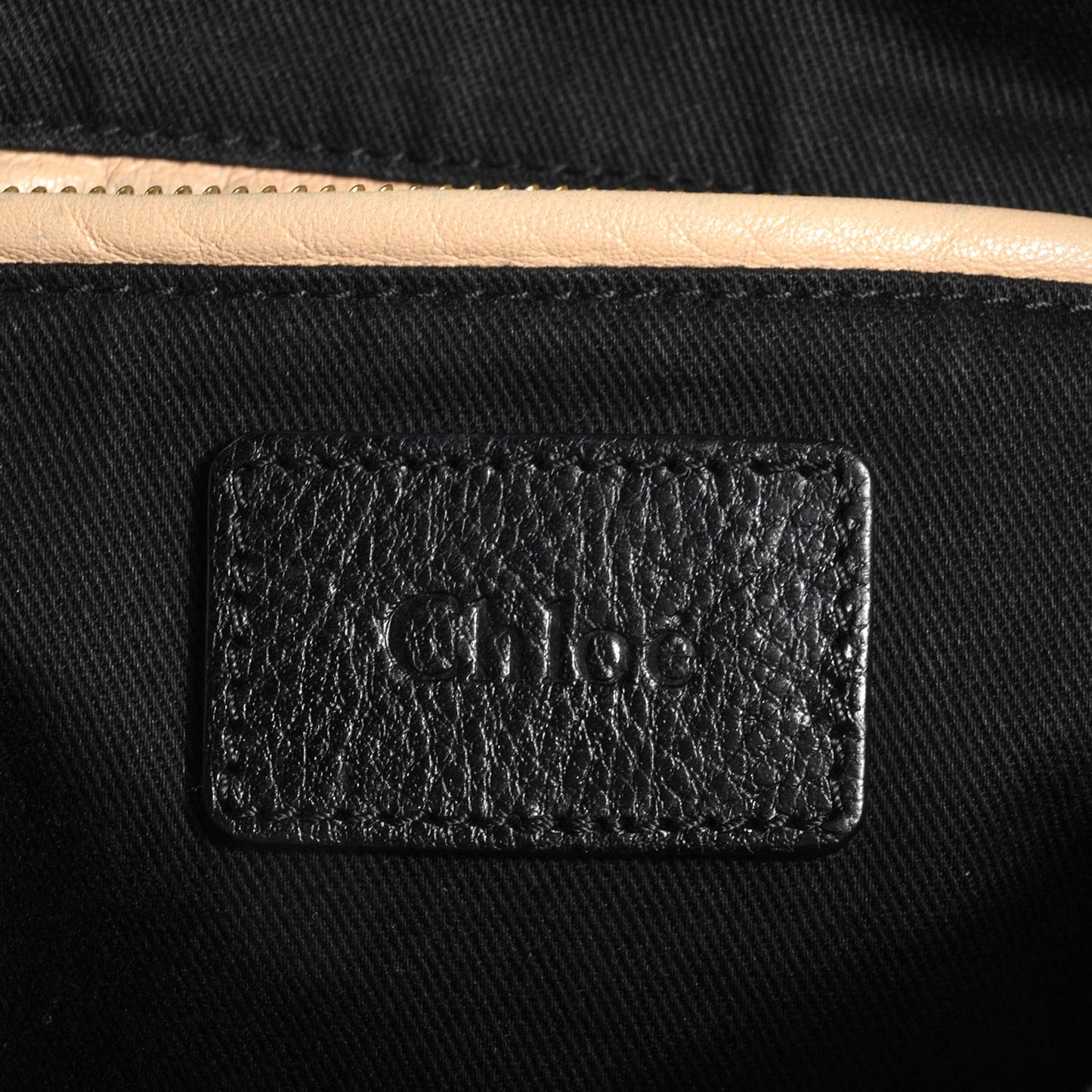 Calfskin Medium Paraty Black