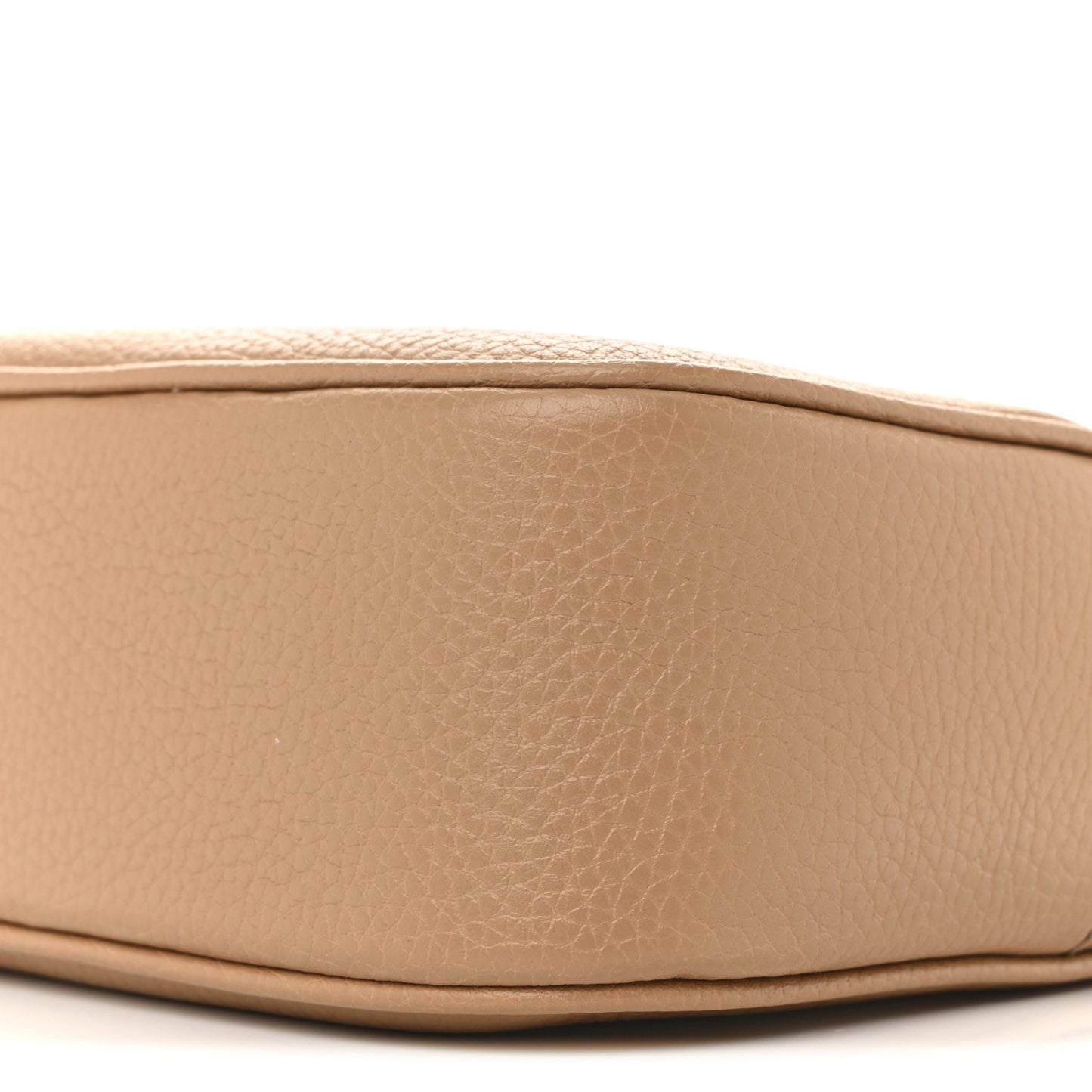 Pebbled Calfskin Small Soho Disco Bag Camelia
