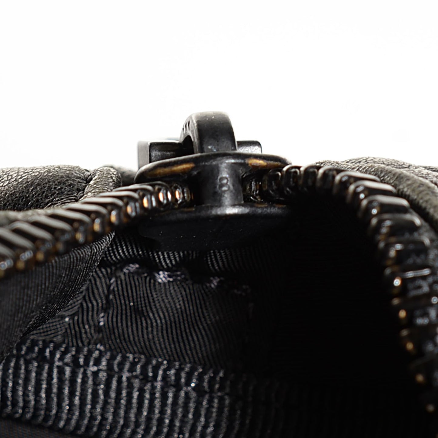 Pebbled Lambskin Rocco Black Matte Black Hardware
