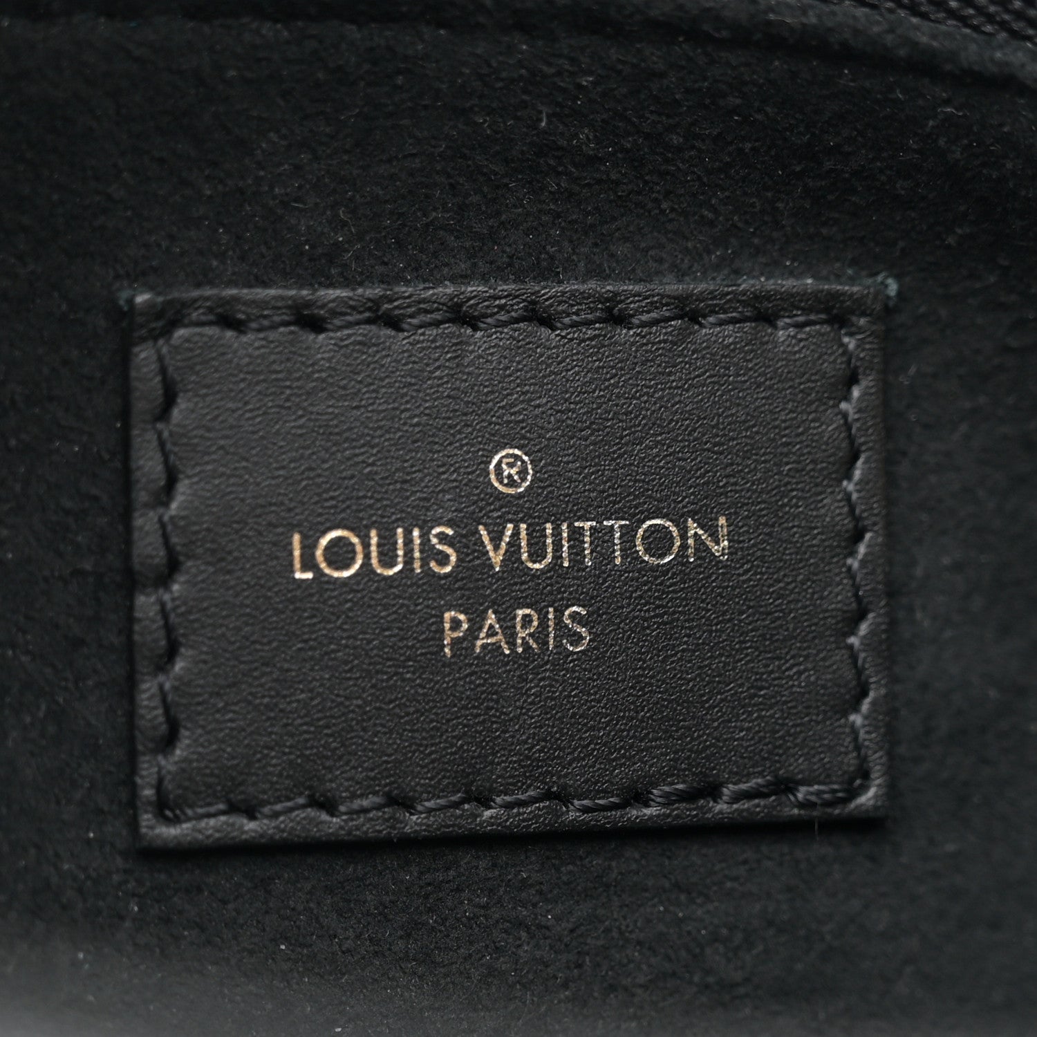 Louis Vuitton Empreinte Monogram Giant Onthego PM Black 6 of 13