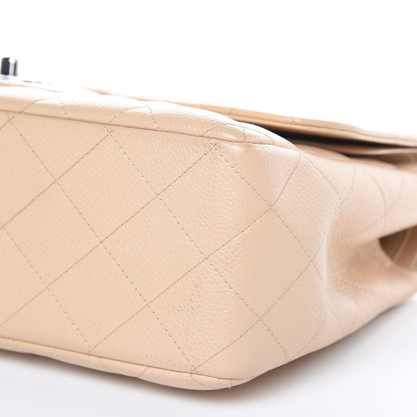 Caviar Quilted Jumbo Double Flap Beige Clair