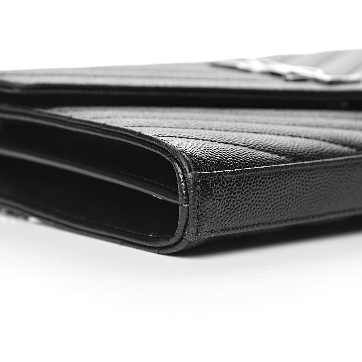 Saint Laurent Grain De Poudre Matelasse Chevron Monogram Chain Wallet Black 8 of 11