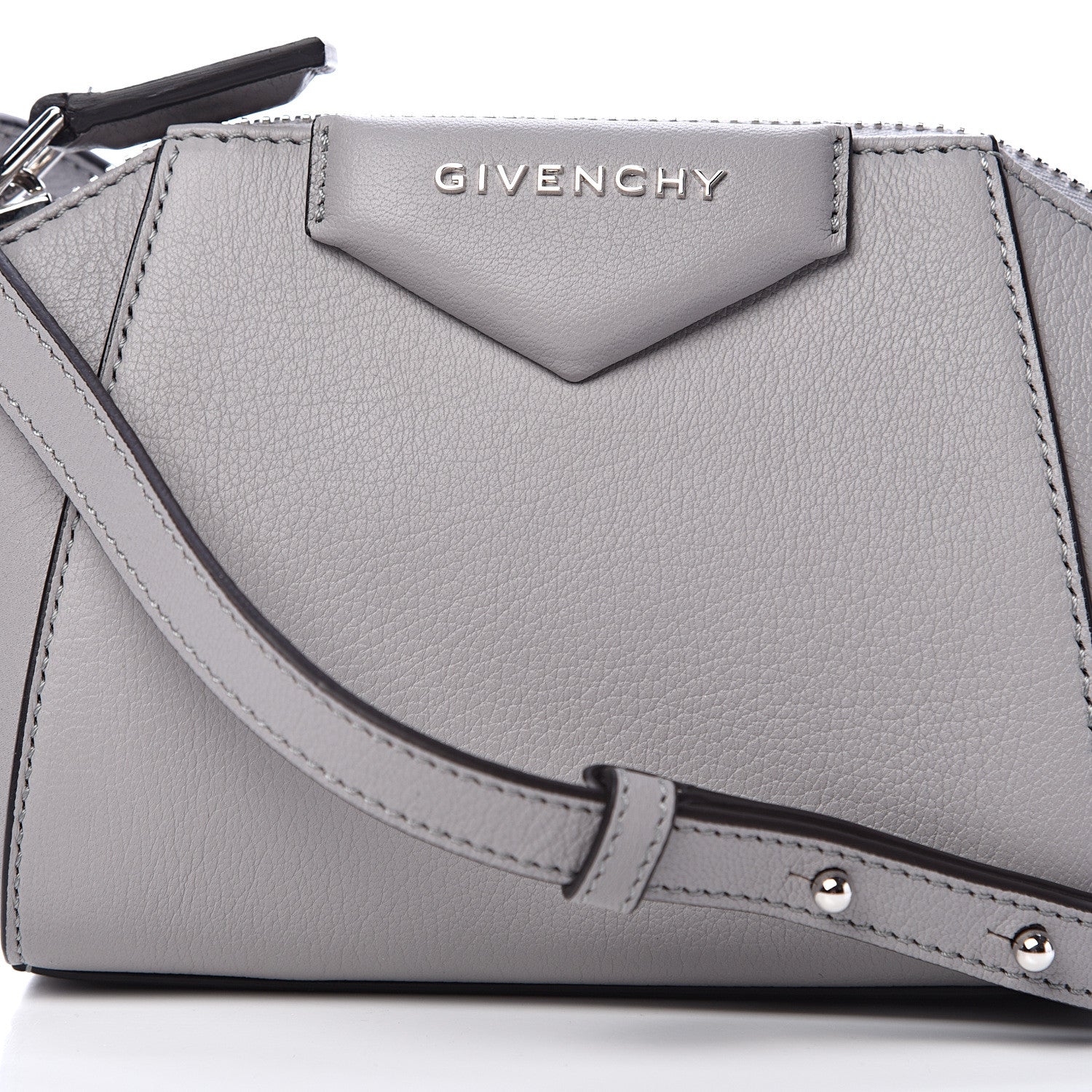 Givenchy Sugar Goatskin Nano Antigona Pearl Grey 7 of 10