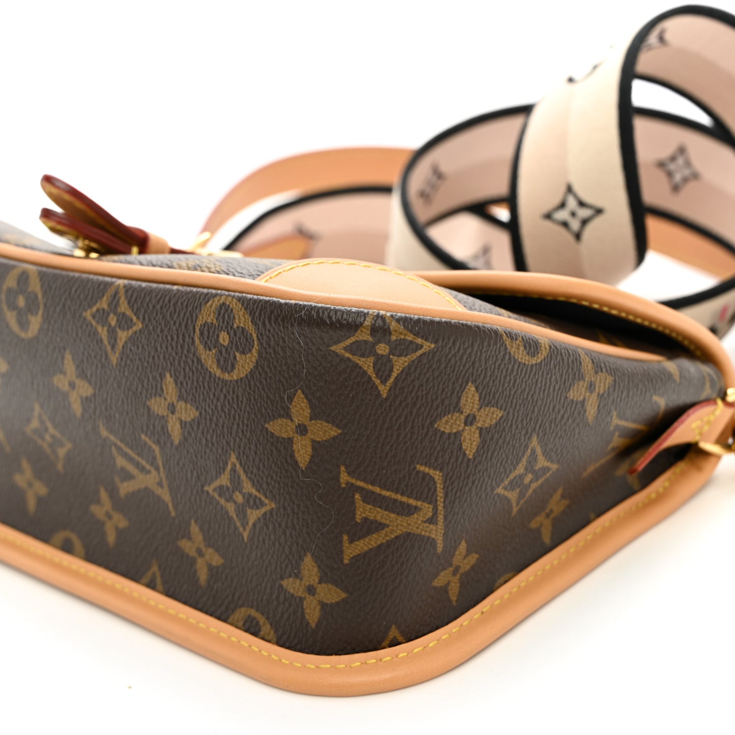Monogram Diane Black