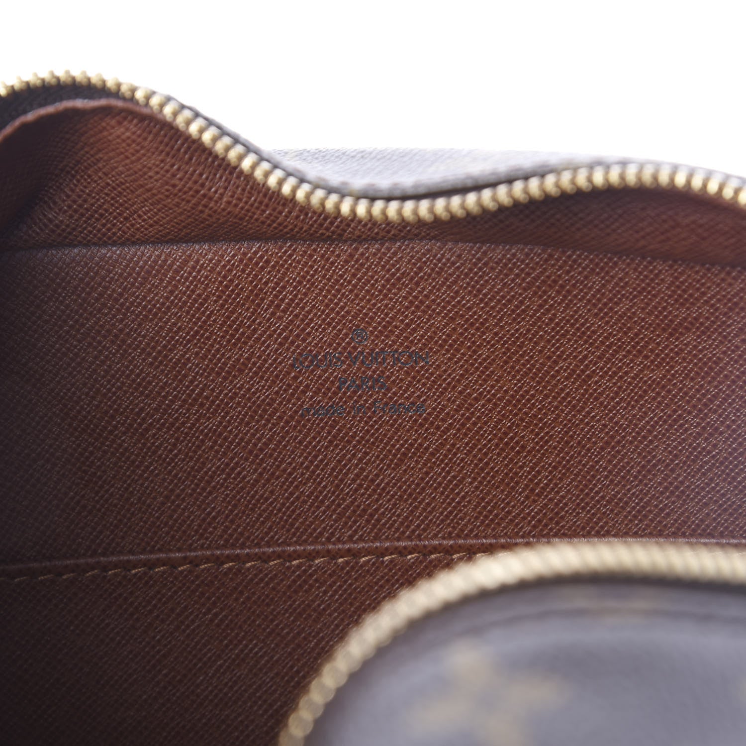 Louis Vuitton Monogram Cite MM 6 of 9