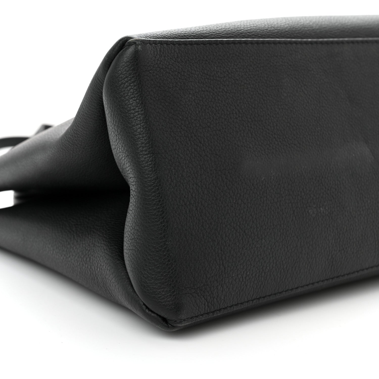 Louis Vuitton Grained Calfskin Lockme Shopper Black 7 of 11