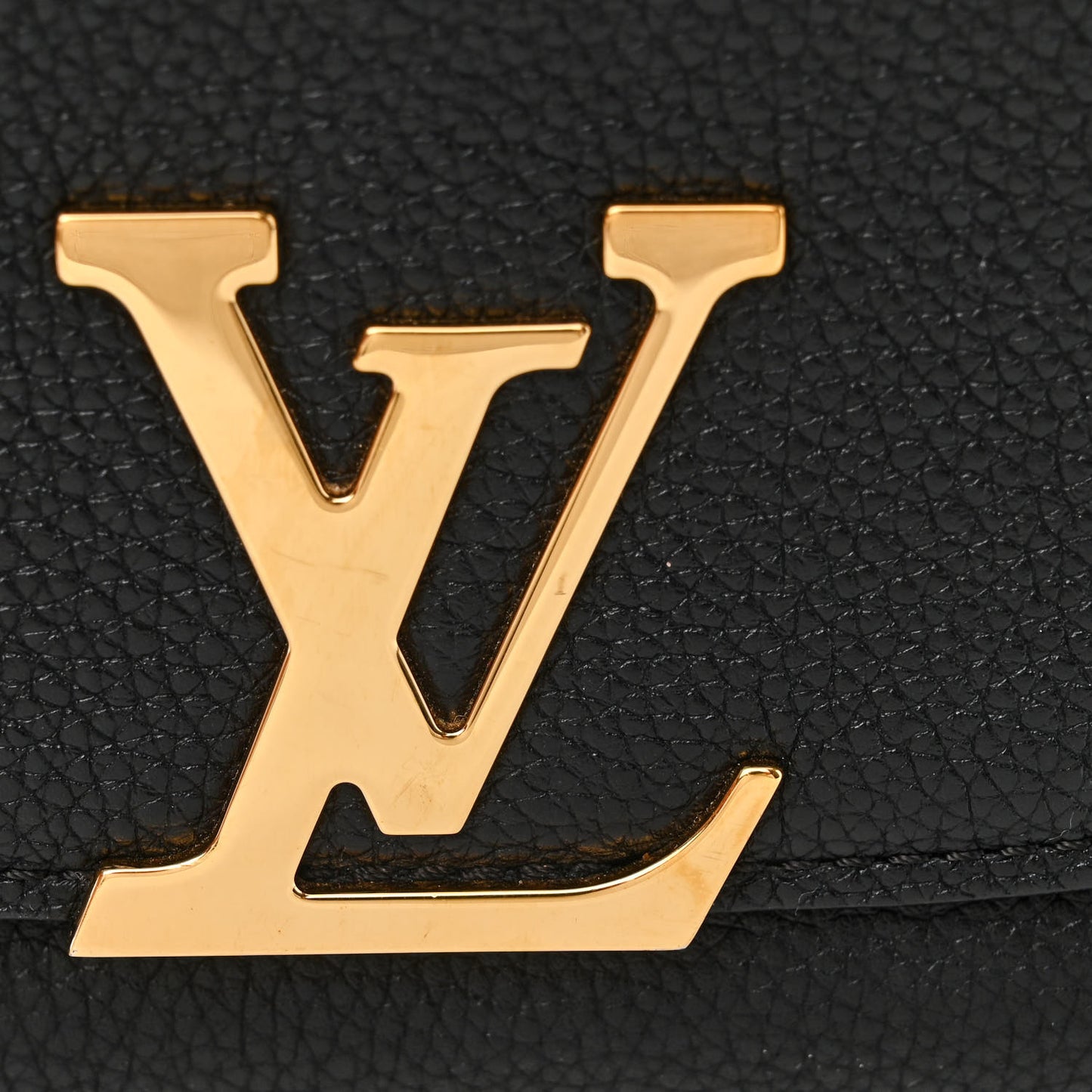 Grained Calfskin Vivienne NM Black