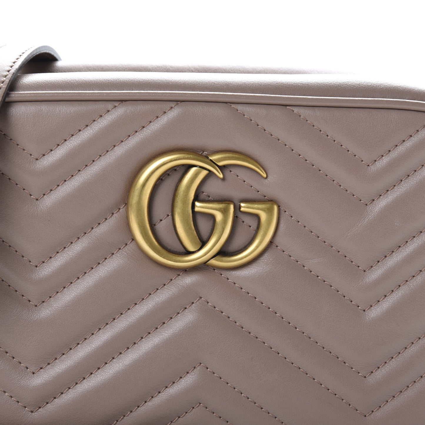 Calfskin Matelasse Small GG Marmont Chain Shoulder Bag Porcelain Rose