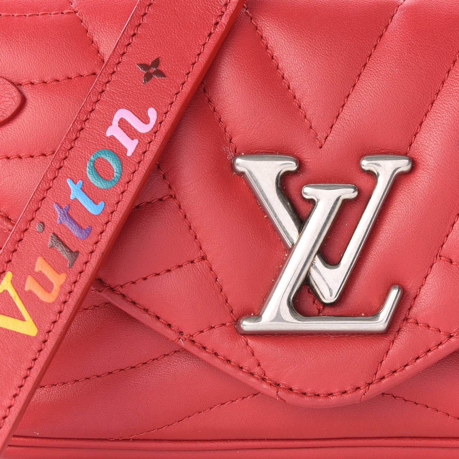 Louis Vuitton Calfskin New Wave Chain Pochette Scarlet 9 of 10