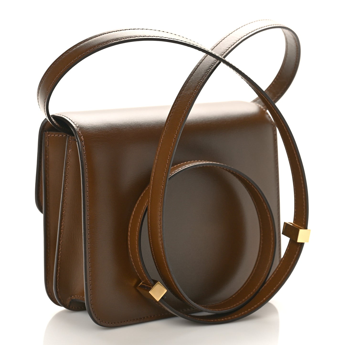 Box Calfskin Medium Classic Box Flap Bag Camel