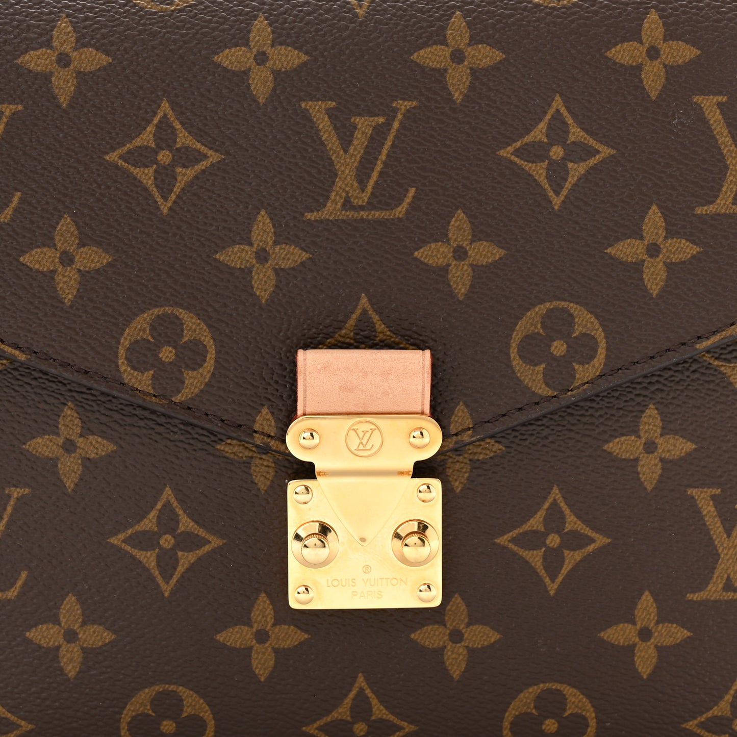 Monogram Pochette Metis