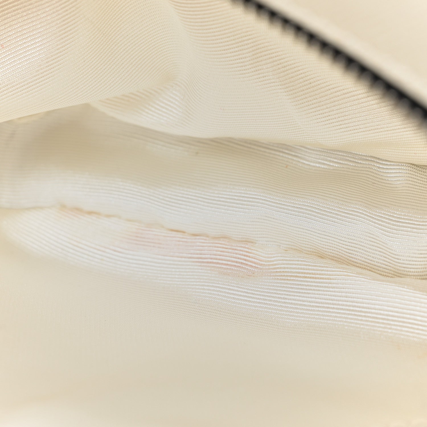 Marc Jacobs X Peanuts Saffiano Small Snoopy Snapshot Camera Bag White Black 10 of 12