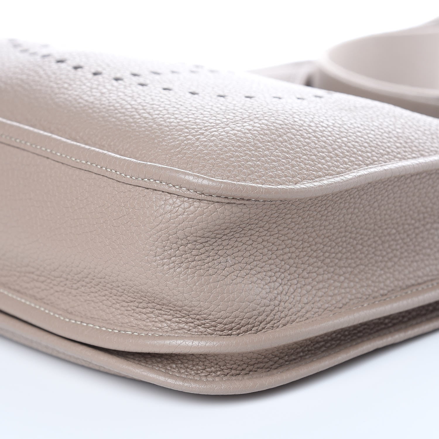 Hermes Taurillon Clemence Evelyne III PM Gris Tourterelle 10 of 12