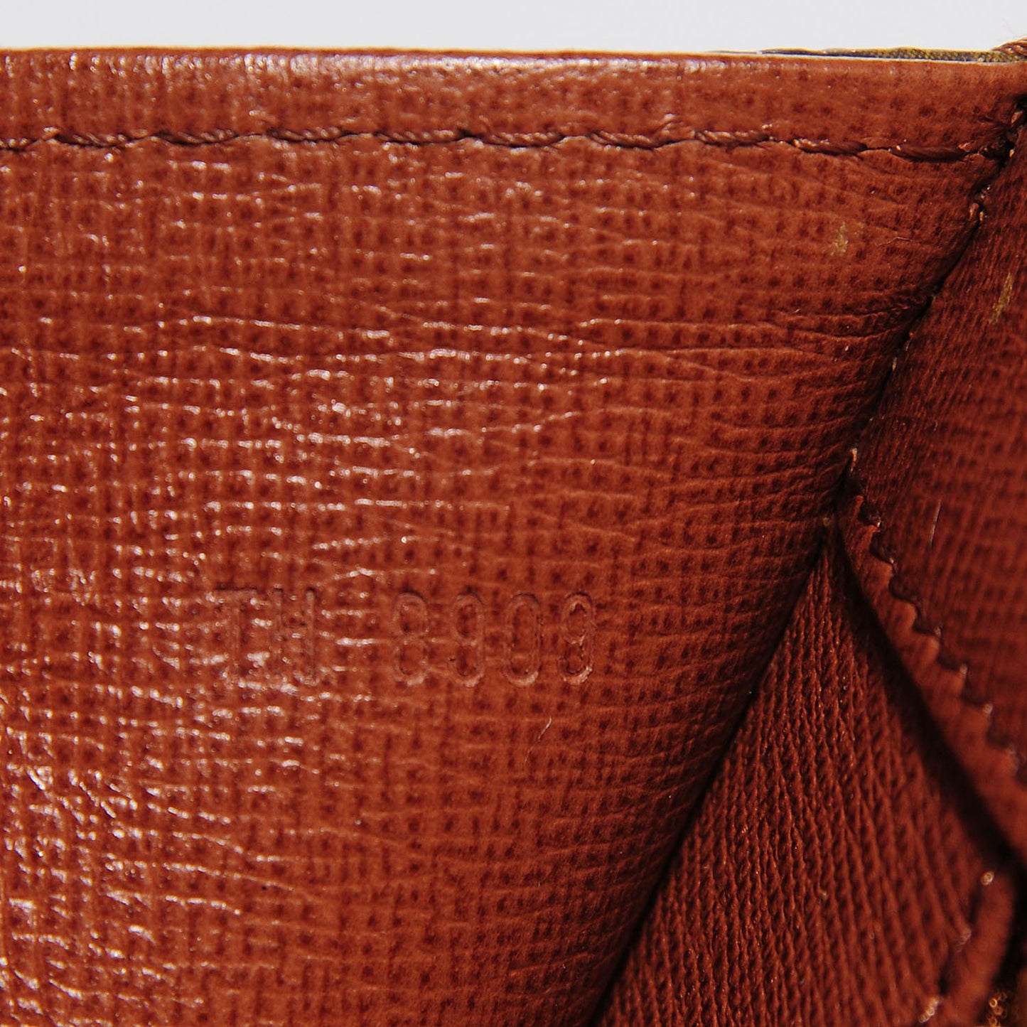 Monogram Pochette Dame 29