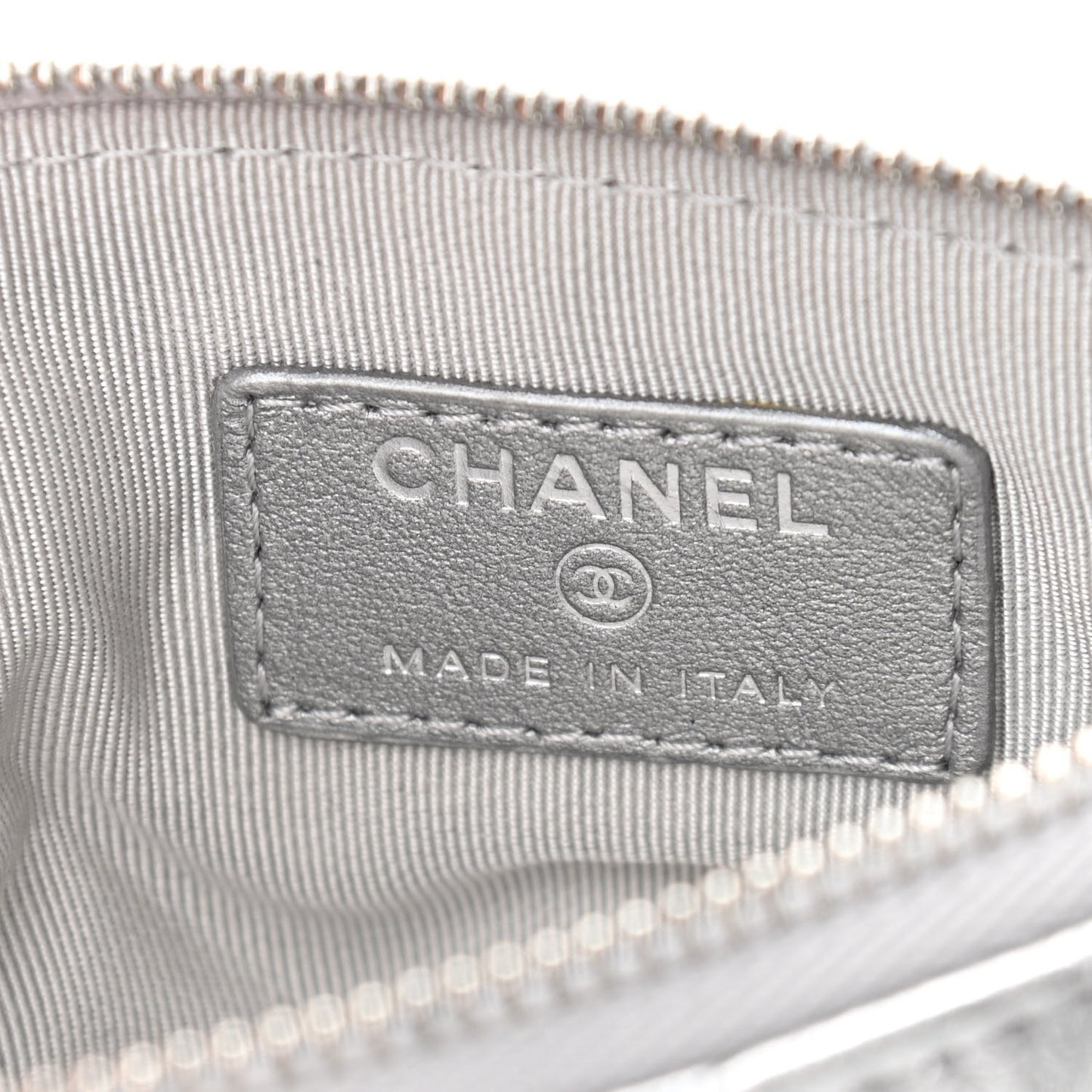 Metallic Calfskin Quilted Small Cosmo Cosmetic Case Silver