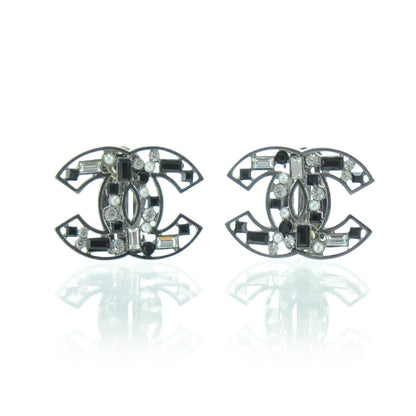 Chanel Crystal Pearl CC Clip On Earrings 1 of 4
