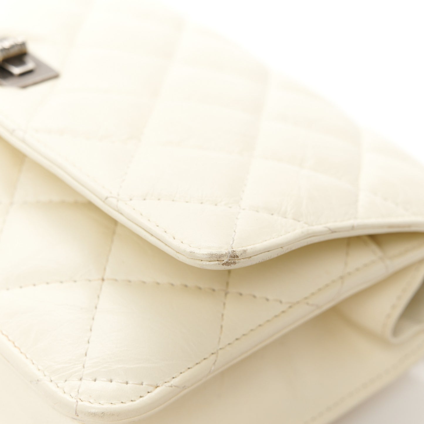 Aged Calfskin Quilted Reissue Wallet On Chain WOC White