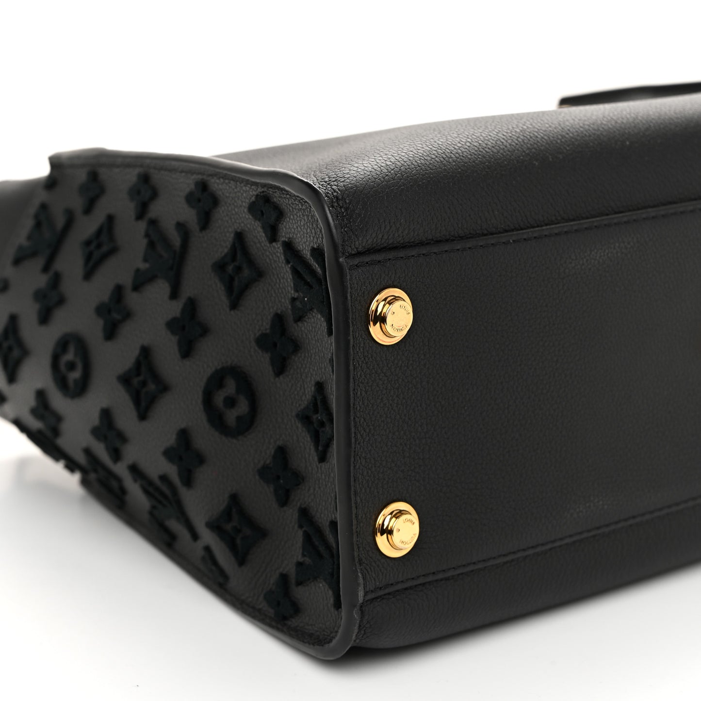 Calfskin Monogram Tufting On My Side Black