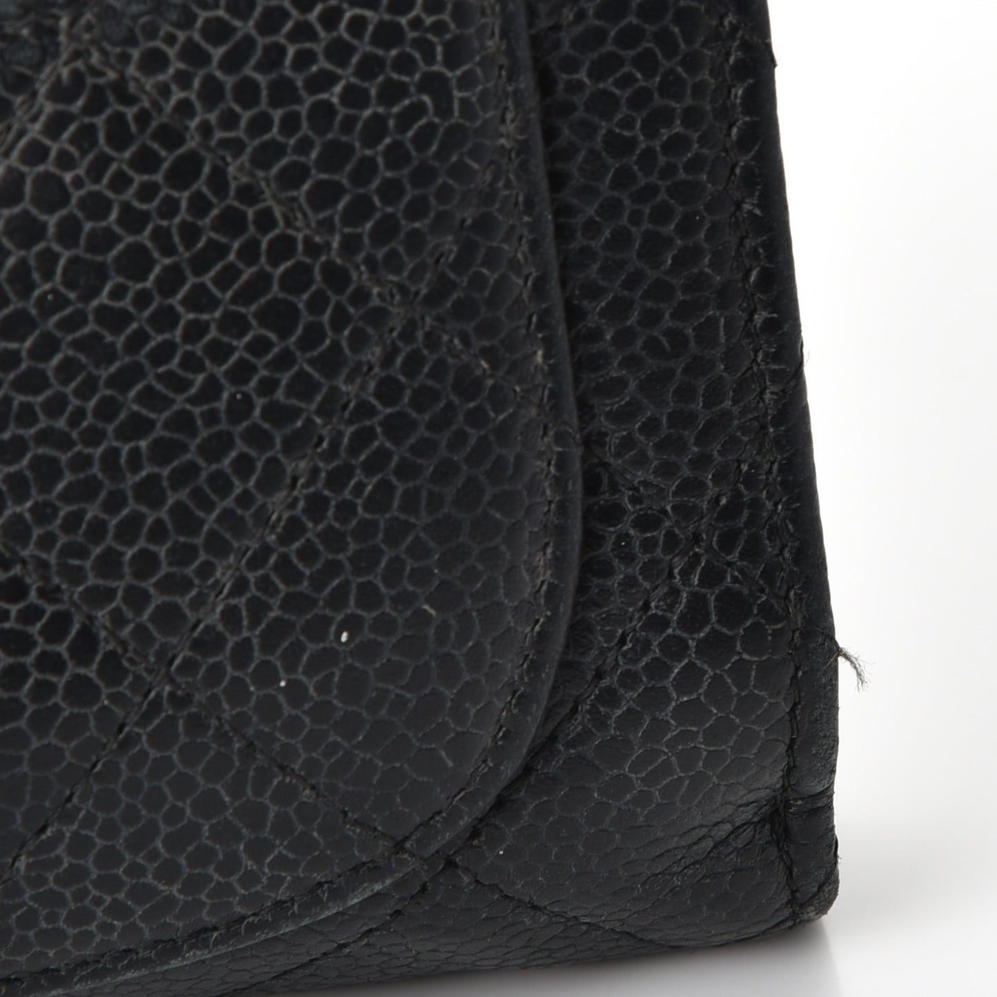 Caviar Quilted Zipped Pocket Wallet Black