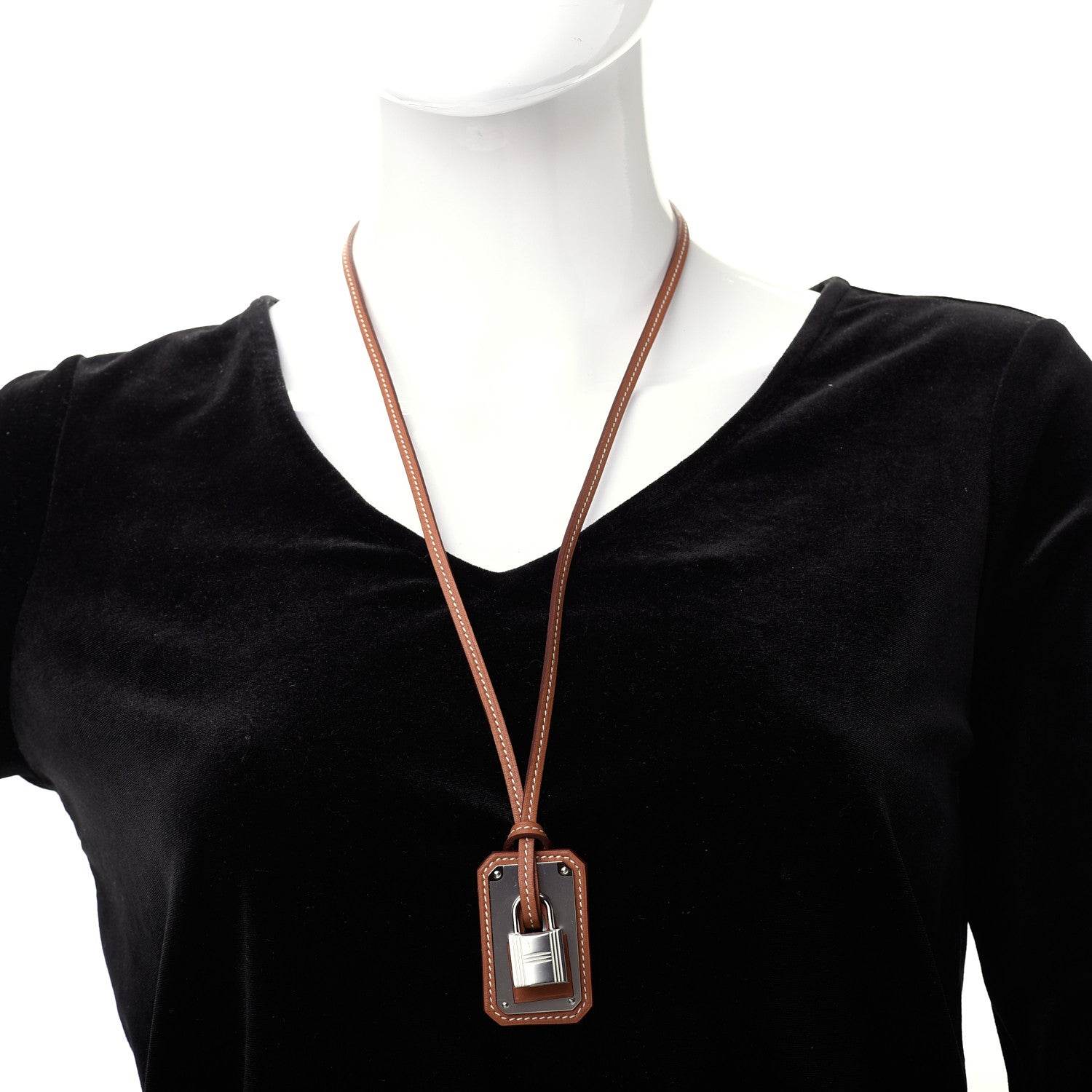 Hermes Swift Large O'Kelly Pendant Necklace Gold 2 of 7