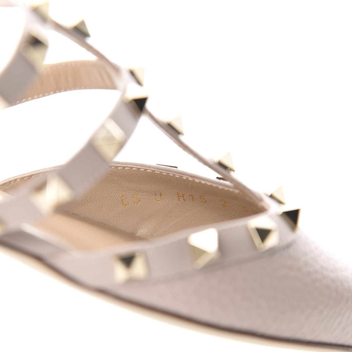 Pebbled Calfskin Rockstud Flat Cage Mules 38 Poudre