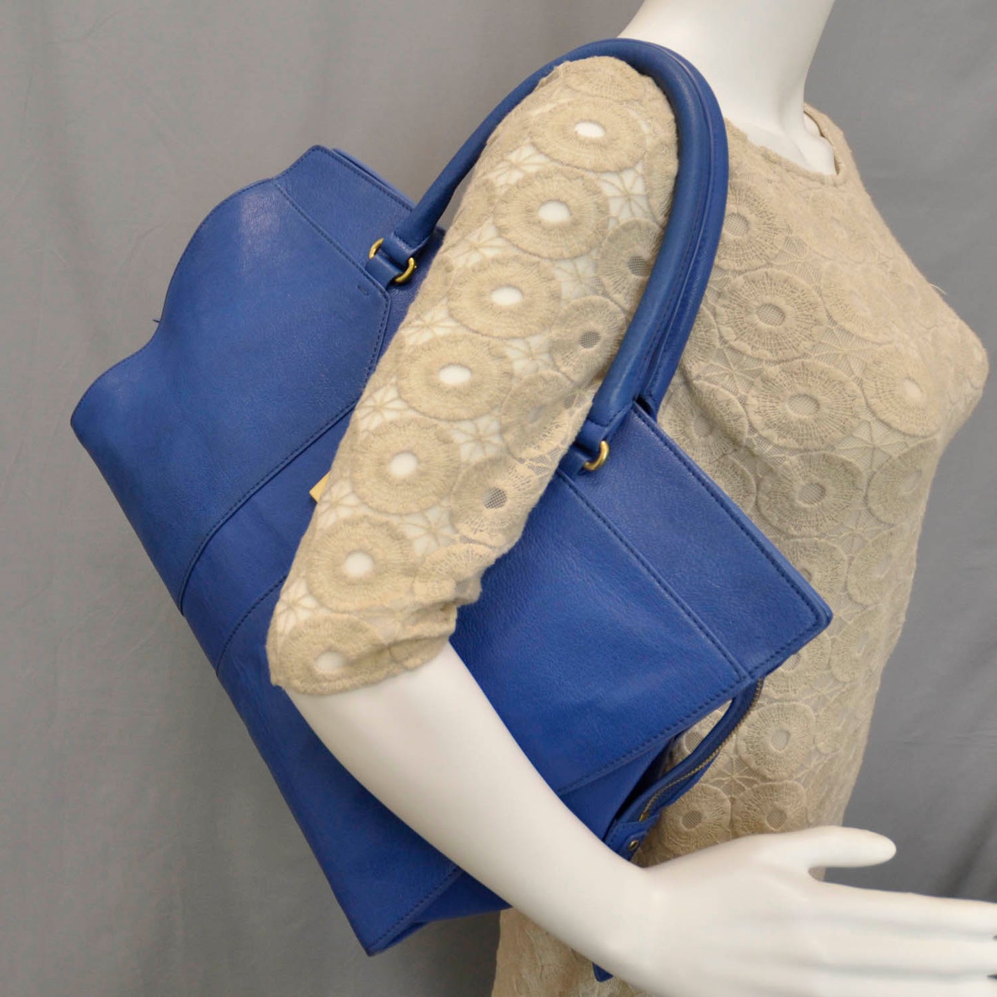 Leather Large Cabas Chyc Blue