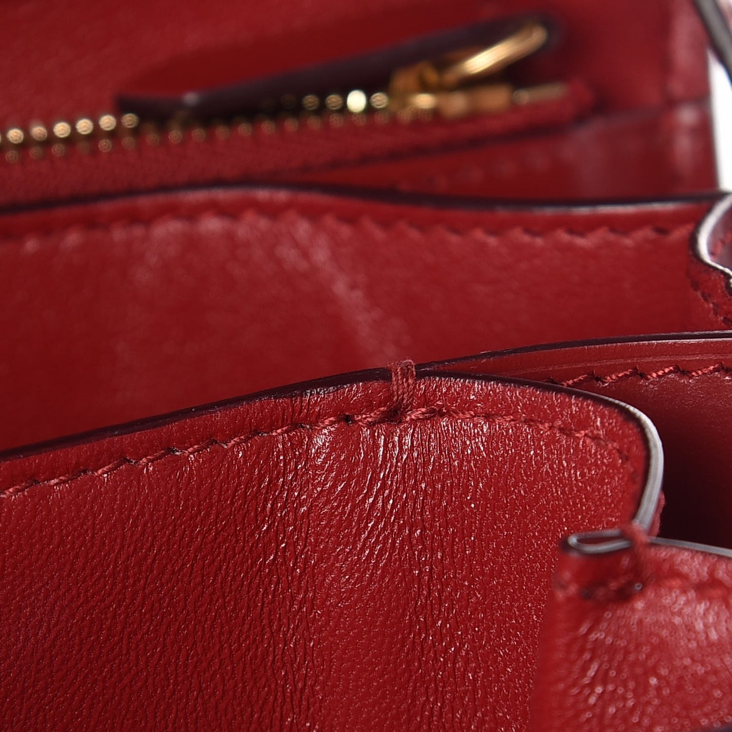 Box Calfskin Medium Classic Box Flap Bag Red