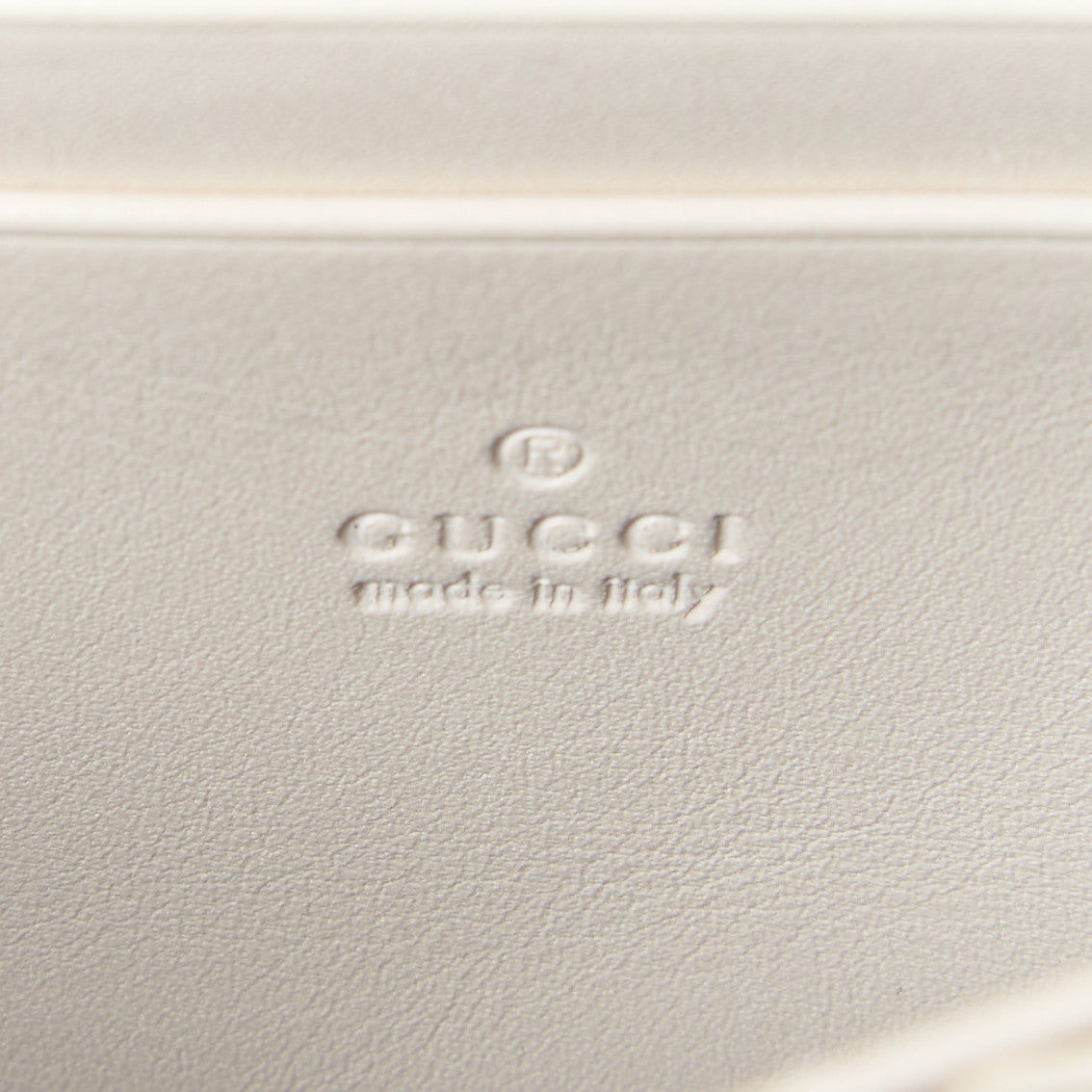 Gucci Calfskin Matelasse GG Marmont Chain Wallet Mystic White 9 of 11