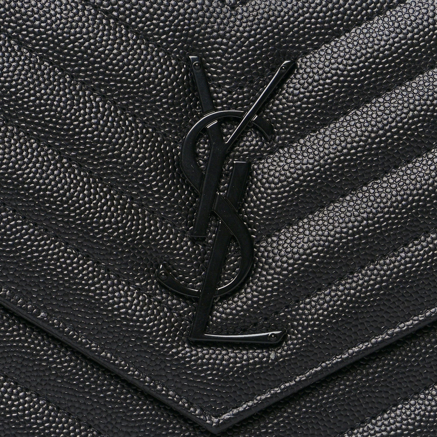 Saint Laurent Grain De Poudre Matelasse Chevron Monogram Chain Wallet Black 8 of 11