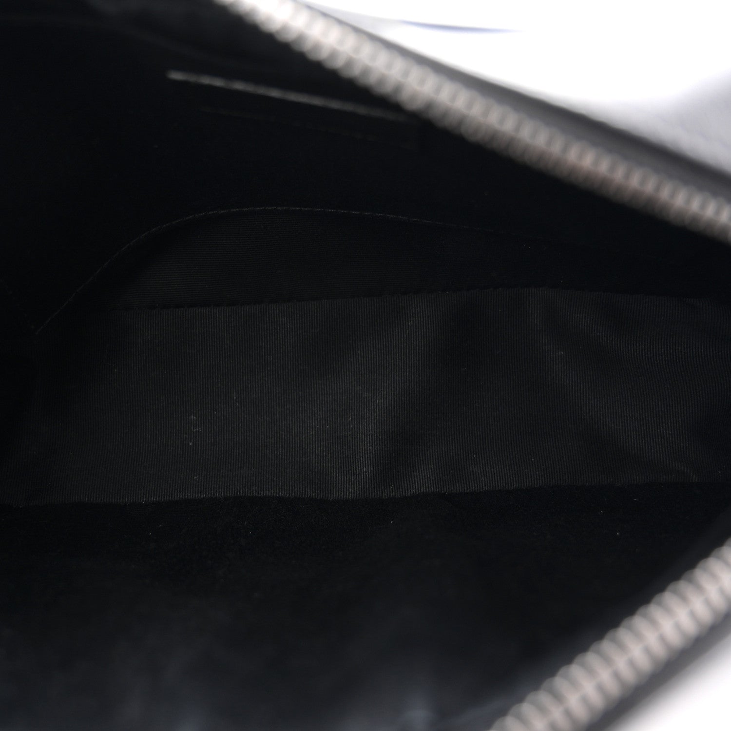 Saint Laurent Calfskin Matelasse Monogram Monochrome Lou Camera Bag Black 5 of 13